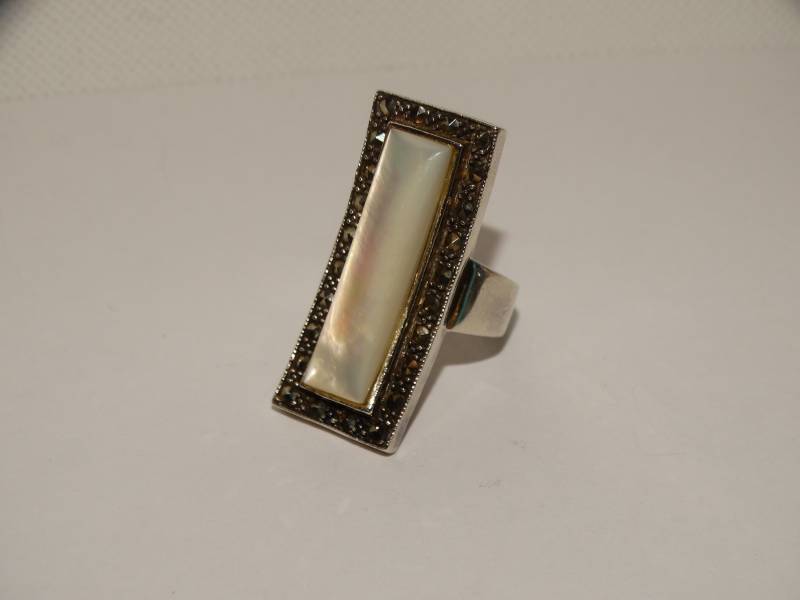 sterling Silber Marcasite Mop Mutter Des Pearl Concave Ring von TreasureHuntingSpot