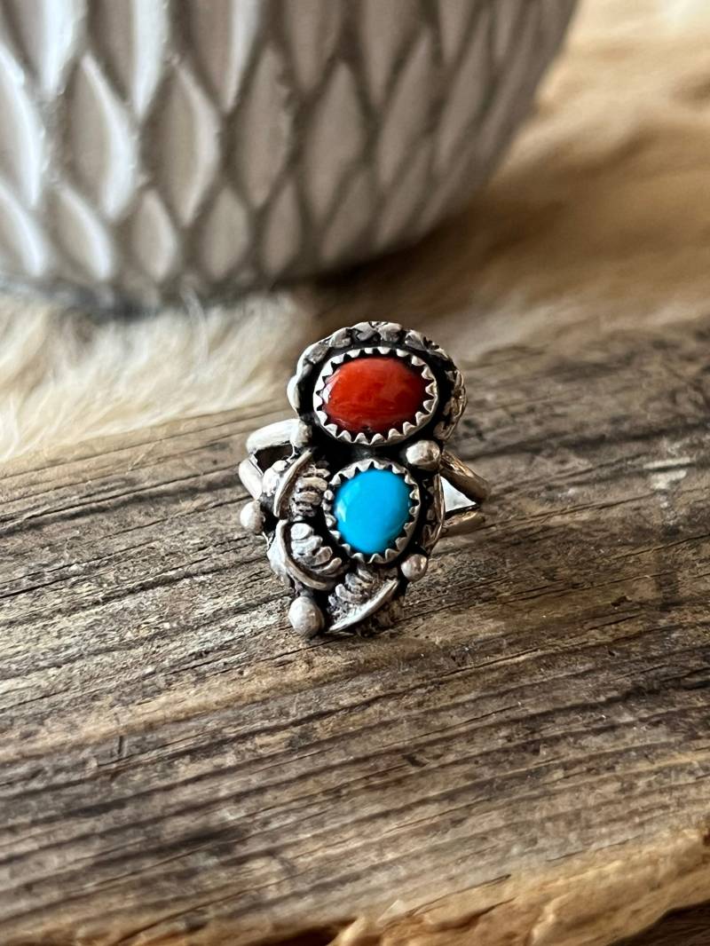 Dornröschen Türkis Und Koralle Ring Sterling Silber Handarbeit Größe 7.0, C1 von TreasureMtnTurquoise
