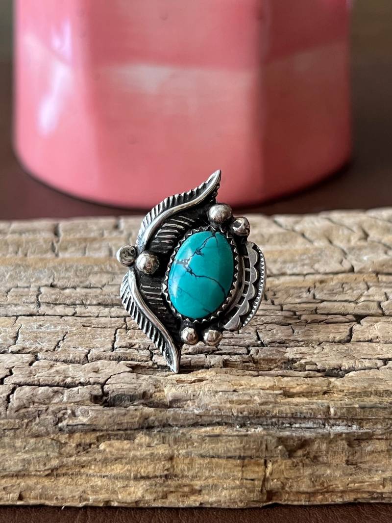 Natürlicher Türkis Ring Sterling Silber Handarbeit Größe 8.5, C95 von TreasureMtnTurquoise
