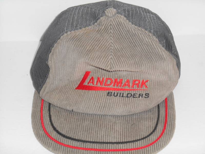 Jahrgang Landmark Bauherren Grau Cord Werbung Snapback Trucker Mütze von TreasureTimeCapsule