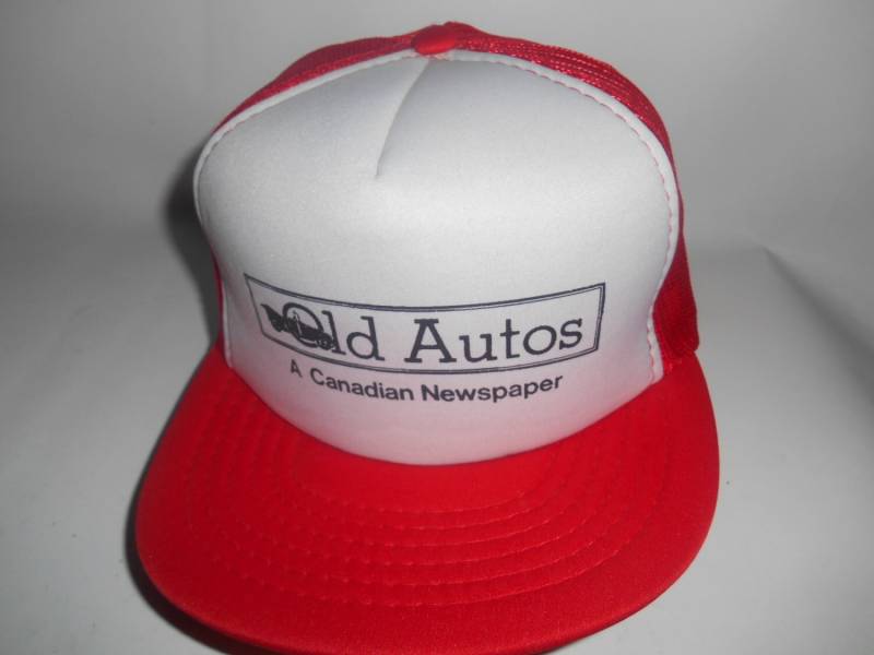 Vintage Alte Autos Ungenutzte Snapback-Trucker Hat Vintage Alte Autos Ungenutzte Snapback-Trucker Hat von TreasureTimeCapsule