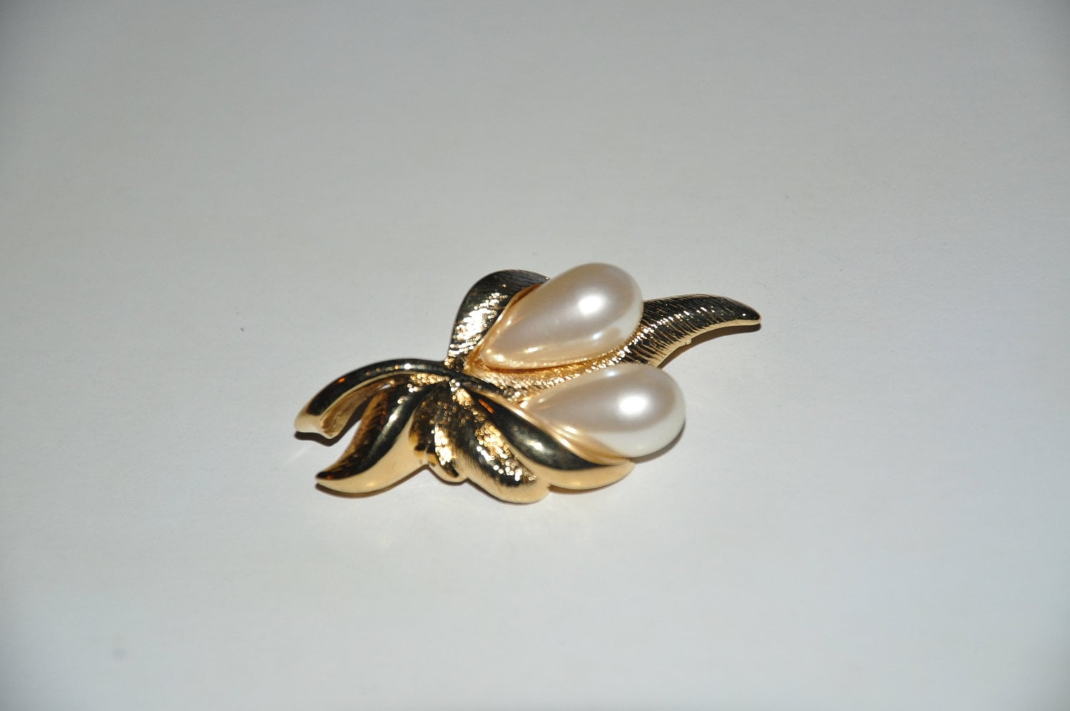 Vintage Brosche Signiert Keyes-Modeschmuck von TreasureTimeCapsule