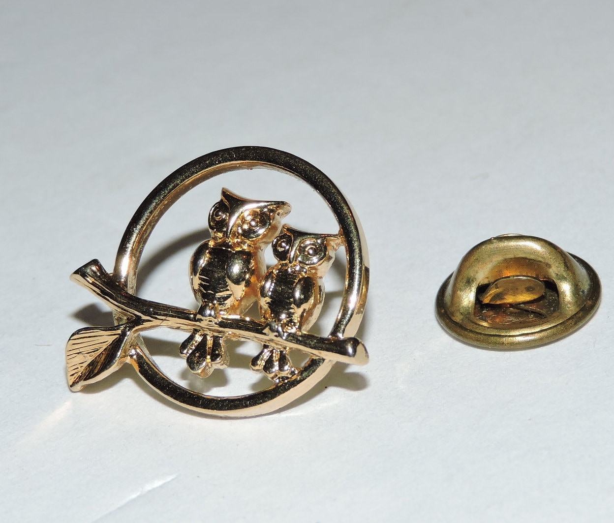 Vintage Eule Pin Figürlichen Kostüm Schmuck von TreasureTimeCapsule