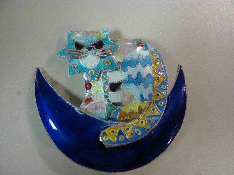 Einzigartige Sterling Emaille Katze Auf Den Mond-Brosche Einzigartige Sterling Emaille Katze Auf Den Mond-Brosche von TreasureTradersOfTN