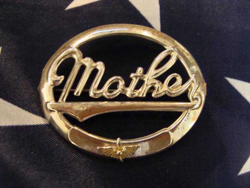Im 2. Weltkrieg Sterling Sweetheart Mother Brooch Us Army Air Corp Im 2. Weltkrieg Sterling Sweetheart Mother Brooch Us Army Air Corp von TreasureTradersOfTN