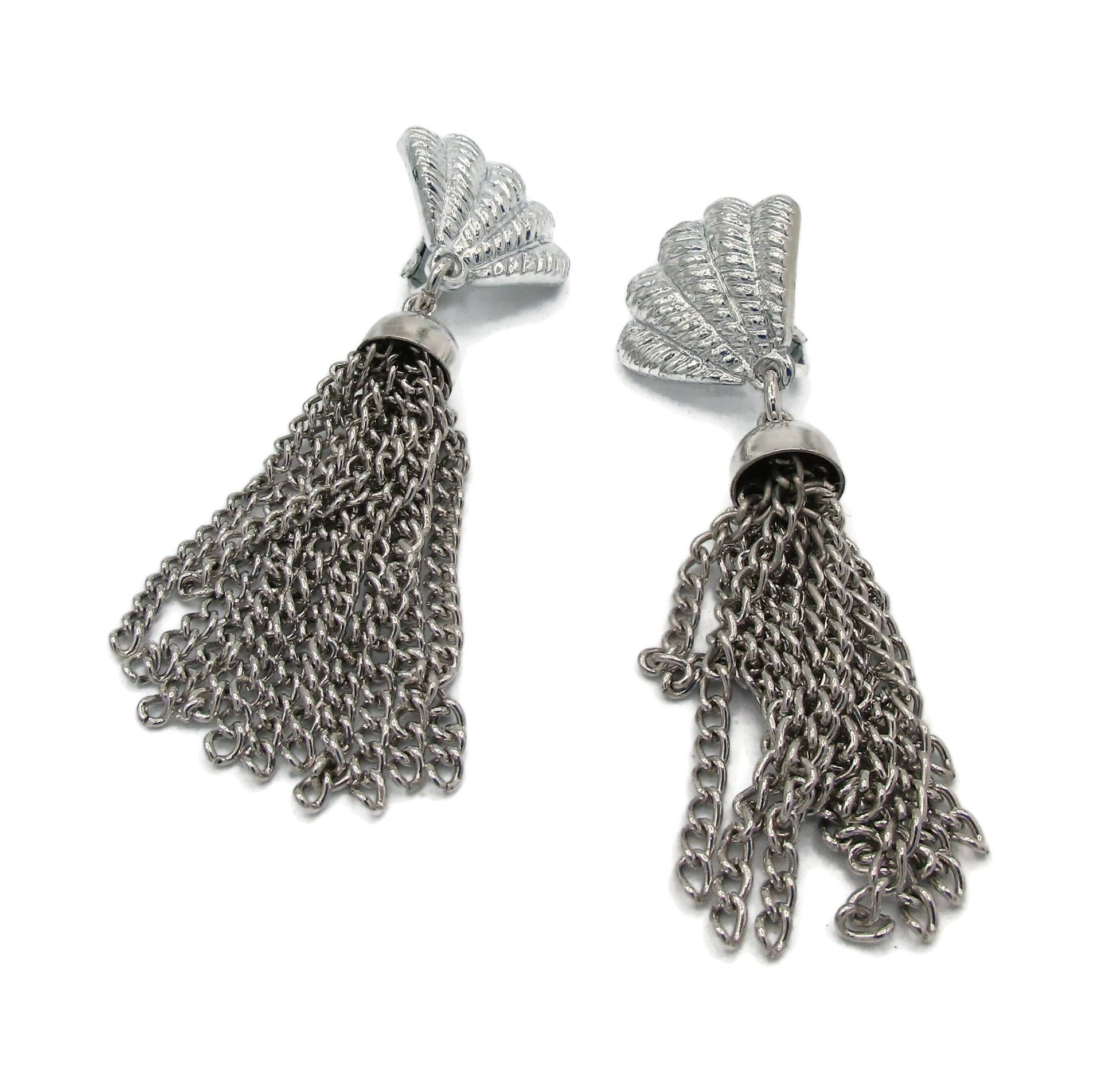 Coventry Ohrringe Silber Clip Kette Quasten Mod Classic Design Vintage Kostüm Schmuck Designer Signiert Pierced Simple Modernist Coventry Ohrringe Silber Clip Kette Quasten Mod Classic Design Vintage Kostüm Schmuck Designer Signiert Pierced Simple Modernist von TreasureTrovebyTish