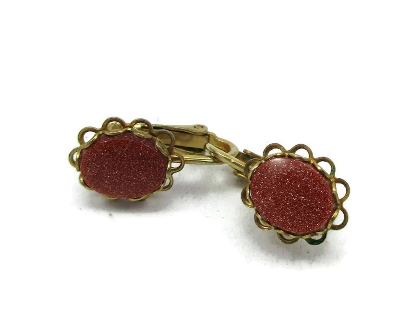 Goldstone Brownstone Clip Ohrringe Gold Ton Auf Schmuck Funkelt Perle 1950Er Jahre Designer Signiert Kostüm von TreasureTrovebyTish