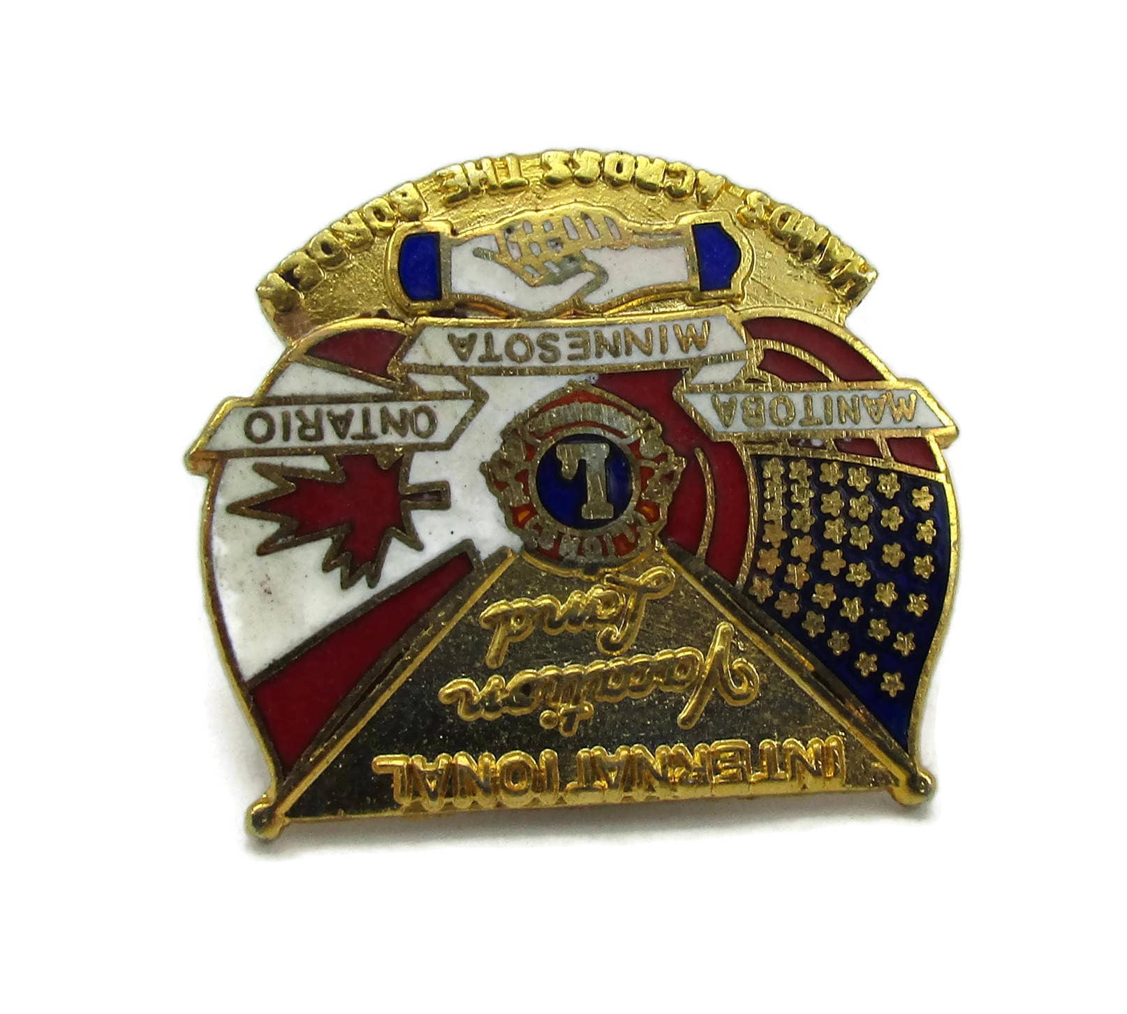 Internationaler Urlaub Land Hände Über Die Grenzen Gold Ton Emaille Anstecknadel Krawatte Tac Vintage Bruderschaft Pin College Sammlerstück von TreasureTrovebyTish