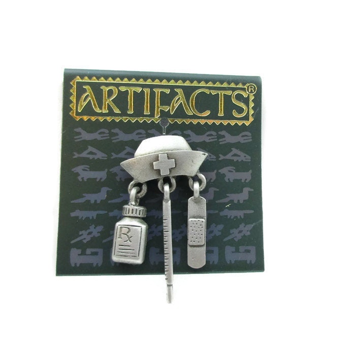 Jj Jonette Lapel Zinn Brosche Pin Nurse Hat Rn Tie Tac Vintage Schmuck Nos Signiert Geschenkideen Schal Made in Usa von TreasureTrovebyTish