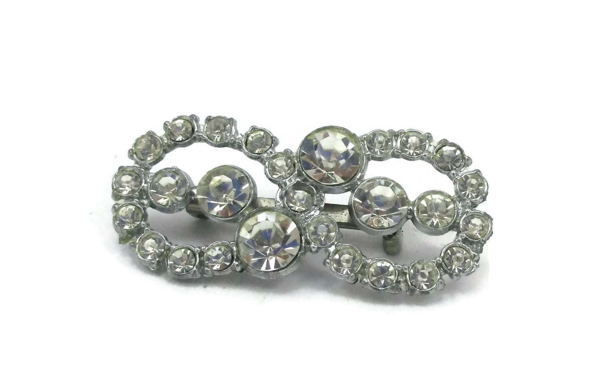 Klare Strass Brosche Pin Silber Ton Braut Bouquet Designer Vintage Kostüm Schmuck Schal Geschenkideen Klare Strass Brosche Pin Silber Ton Braut Bouquet Designer Vintage Kostüm Schmuck Schal Geschenkideen von TreasureTrovebyTish