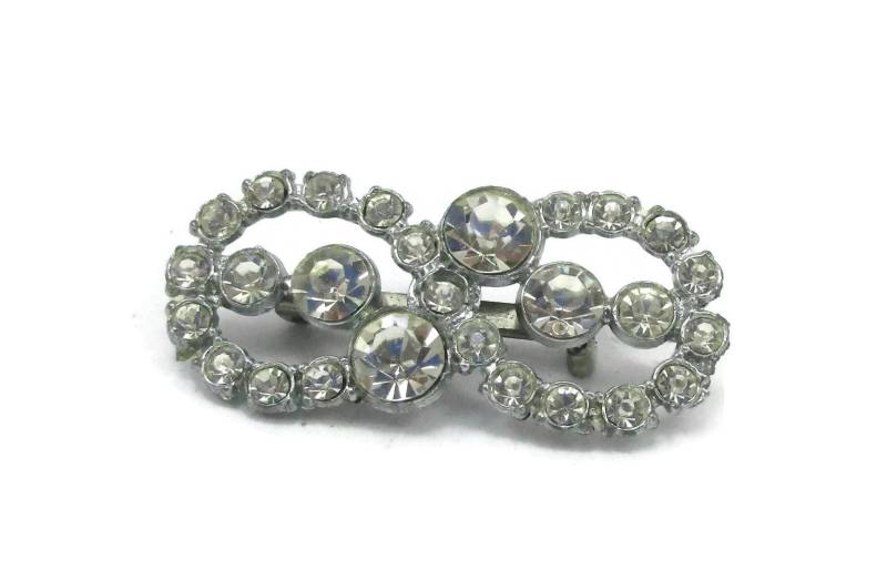 Klare Strass Brosche Pin Silber Ton Braut Bouquet Designer Vintage Kostüm Schmuck Schal Geschenkideen Klare Strass Brosche Pin Silber Ton Braut Bouquet Designer Vintage Kostüm Schmuck Schal Geschenkideen von TreasureTrovebyTish