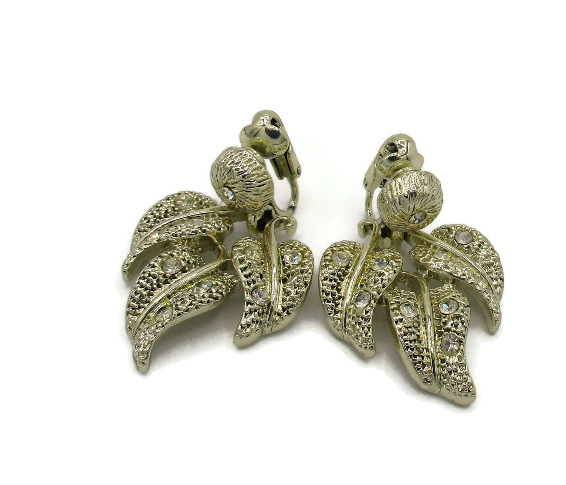 Kramer Gold Strass Ohrringe Ohrclips Gebürstet Mod 1980Er Designer Signiert Vintage Nachlass Modeschmuck Geschenkideen Modernist Kramer Gold Strass Ohrringe Ohrclips Gebürstet Mod 1980Er Designer Signiert Vintage Nachlass Modeschmuck Geschenkideen Modernist von TreasureTrovebyTish