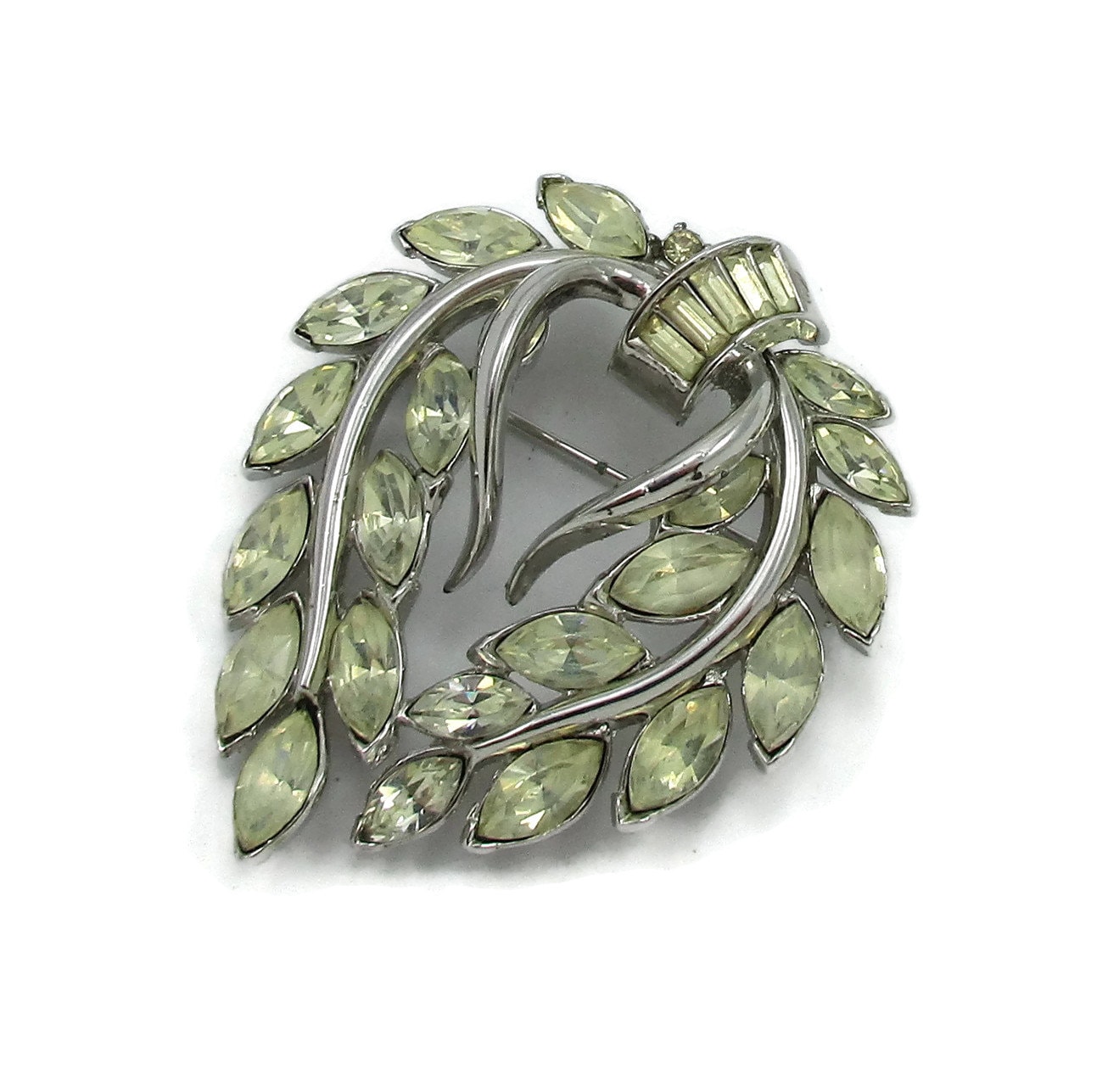 Krone Trifari Strass Brosche 1950 Klar Silber Ton Farbe Vintage Designer Signiert Schmuck Geschenk Ideen Schal Paula von TreasureTrovebyTish