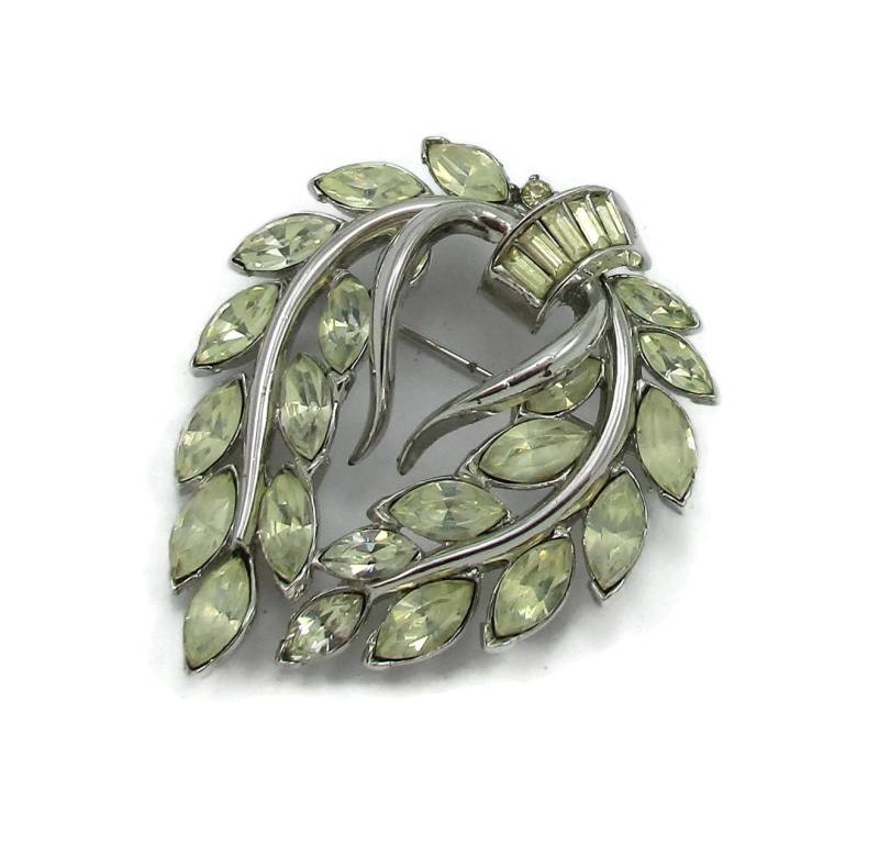 Krone Trifari Strass Brosche 1950 Klar Silber Ton Farbe Vintage Designer Signiert Schmuck Geschenk Ideen Schal Paula von TreasureTrovebyTish