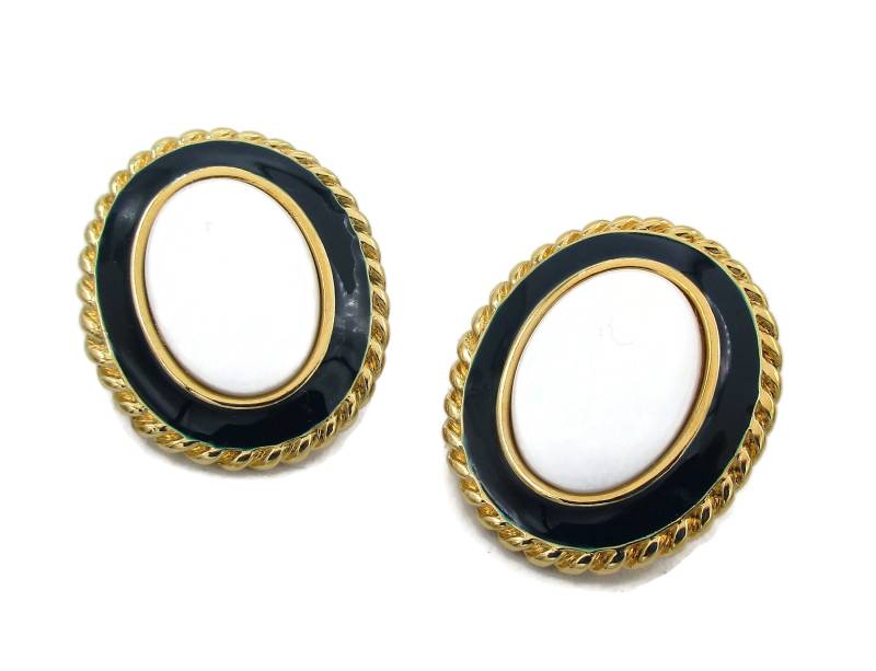 Monet Blau Emaille Weiße Cabs Ohrringe Gold Ton Ohrclips Modernist 1980Er Jahre Vintage Modeschmuck Runway Designer Signiert von TreasureTrovebyTish