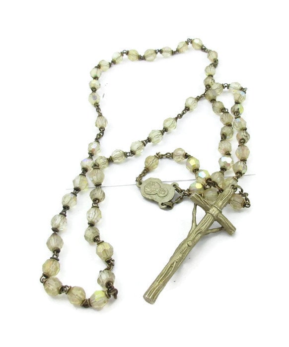 Silber Ton Kristall Perlen Rosenkranz Halskette Gebet Wallfahrt Kirche Glas Kreuz Geschenk Ideen Christian Facettiert von TreasureTrovebyTish