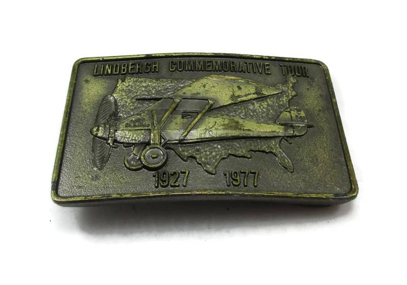 Verkaufsführer Lindbergh Gedenk Messing Gürtelschnalle 1977 Vintage Western Wear Tooled Design Geschenk Idee Westlichen Mann Unisex von TreasureTrovebyTish
