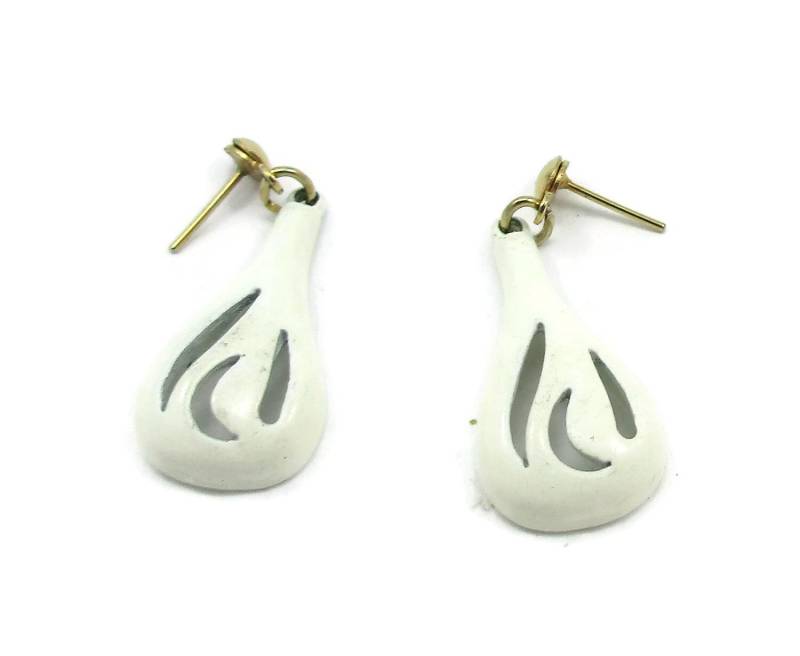 Weiße Emaille Gold Baumeln Durchbohrt Teardrop Ohrringe Drop Style Lange 1980Er Jahre Vintage Estate Schmuck Geschenk Idee Designer Winter Weiß von TreasureTrovebyTish