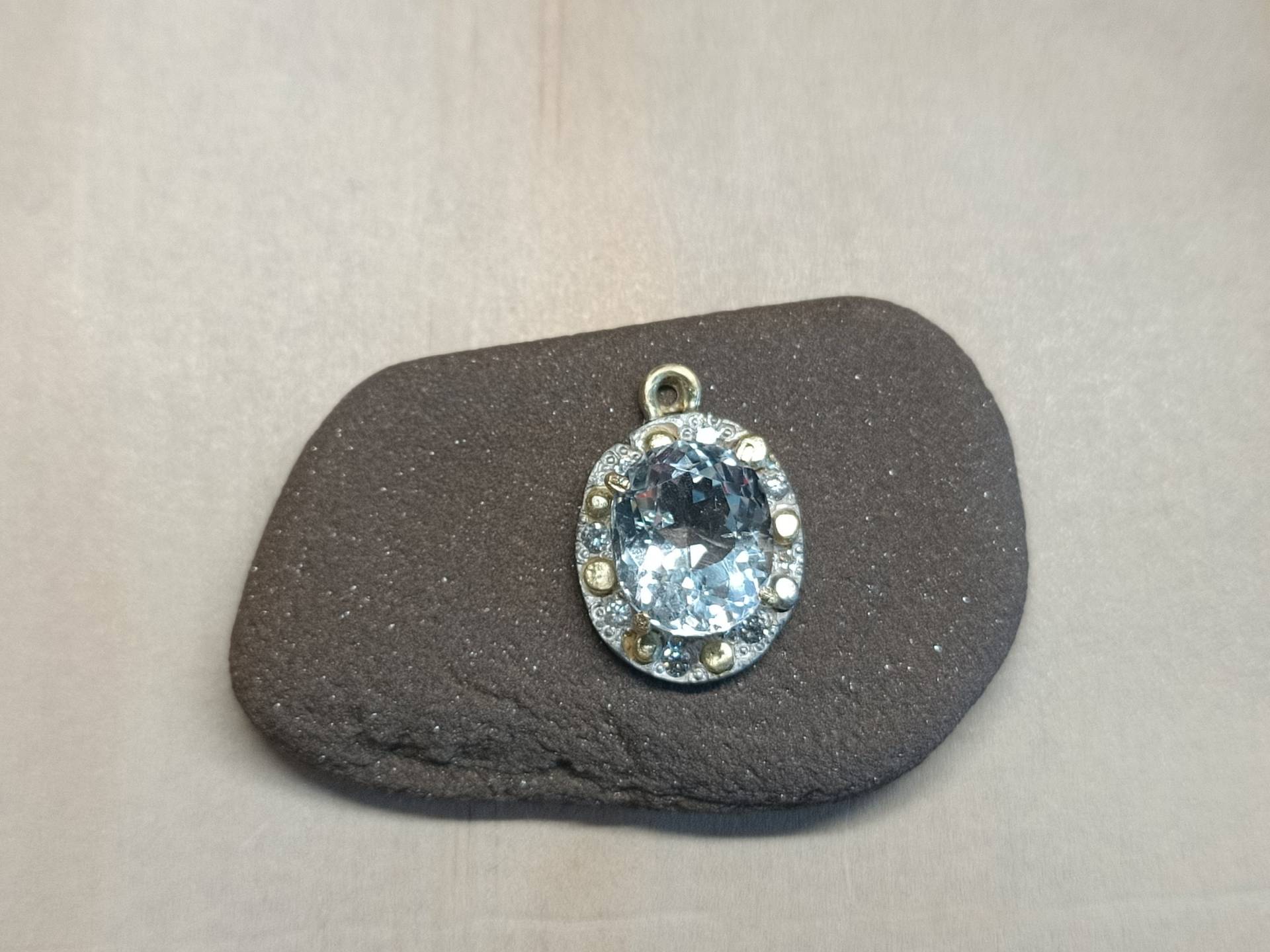 Großer Topas Und Diamant Anhänger von Treasurechest479