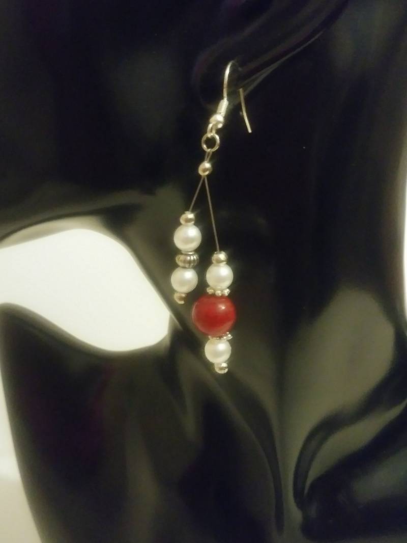 Handmade Perlen Ohrringe Eleganter Hochzeitsschmuck von TreasuresByToya