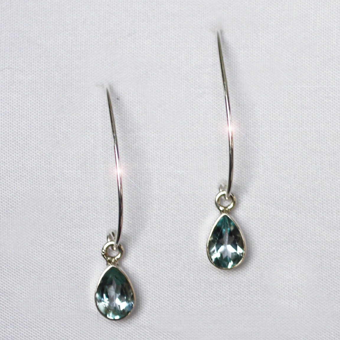 Artic Ice - Schöne Leuchtende Facettierte Blau Topas Tropfen Sterling Silber Ohrringe Artic Ice - Schöne Leuchtende Facettierte Blau Topas Tropfen Sterling Silber Ohrringe von TreasuresOfEarth
