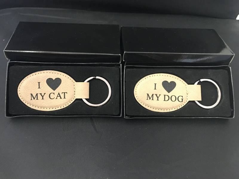Ich Liebe Meine Katze, Ich Mein Hund Leder Schlüsselanhänger Ich Liebe Meine Katze, Ich Mein Hund Leder Schlüsselanhänger von TreasuresbyJoeL