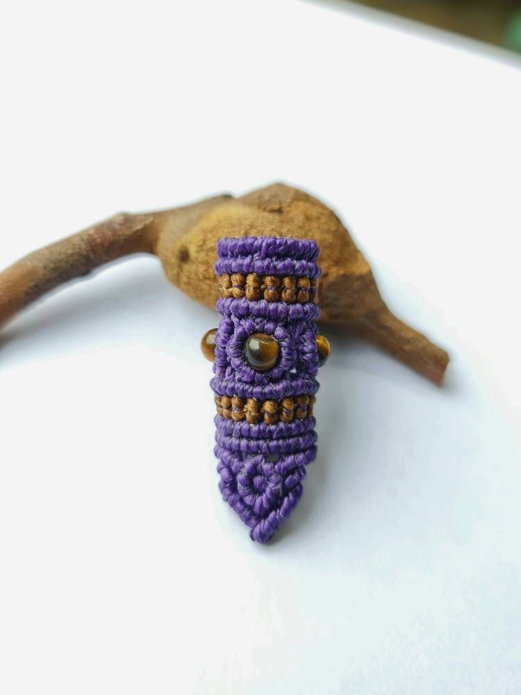 Lange O Makramee Dreadlock Perle von TreeOfStones