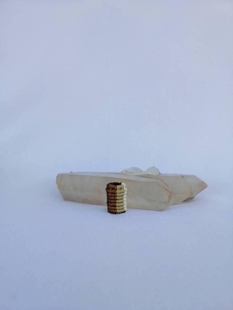 Mehrfarbig Gestreifte Makramee Dreadlock Perle von TreeOfStones