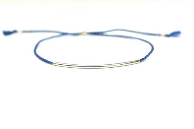 Blauer Faden Armband Mit Sterling Silber Tube - Verstellbar von TreeSwingStudio