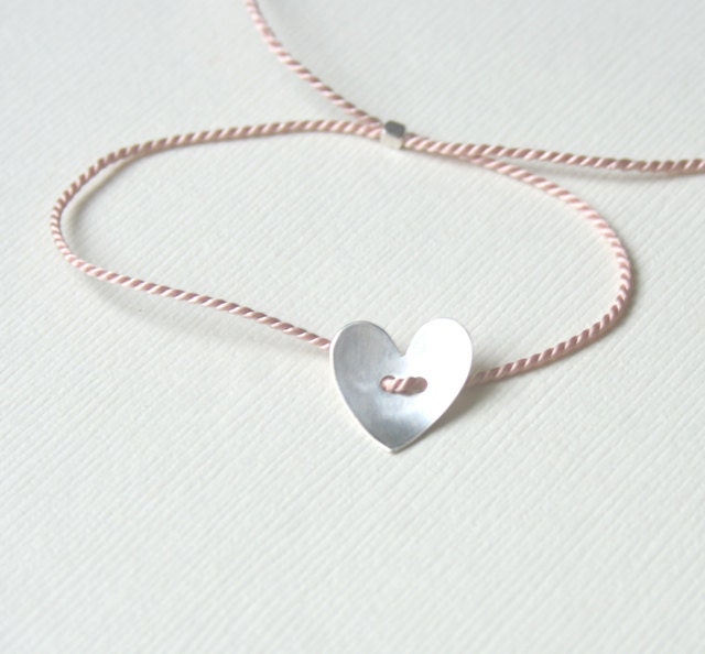 Rosa Seidenfaden-Armband Mit Sterlingsilber Herz - Einstellbar von TreeSwingStudio