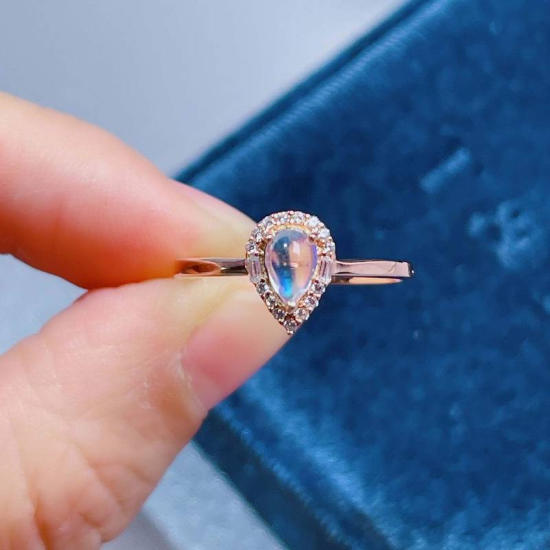 Mondstein Ring - Handgemachter Rose Gold Juni Geburtsstein Glitzernder Cz Diamant Echter Edelstein von TreeZoy