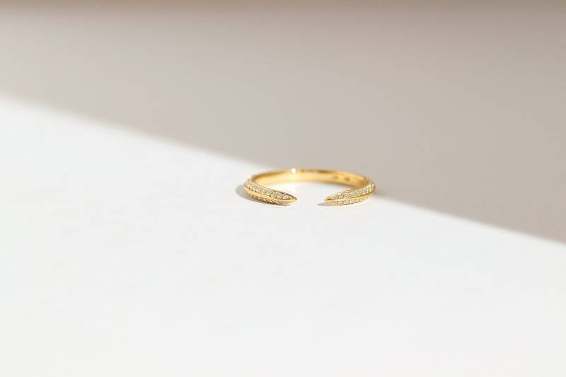 Klauen Ring - Massiv 14K Gelb Gold Half Eternity Diamant Klaue Offene Band Handgefertigter Schmuck von Treenbee