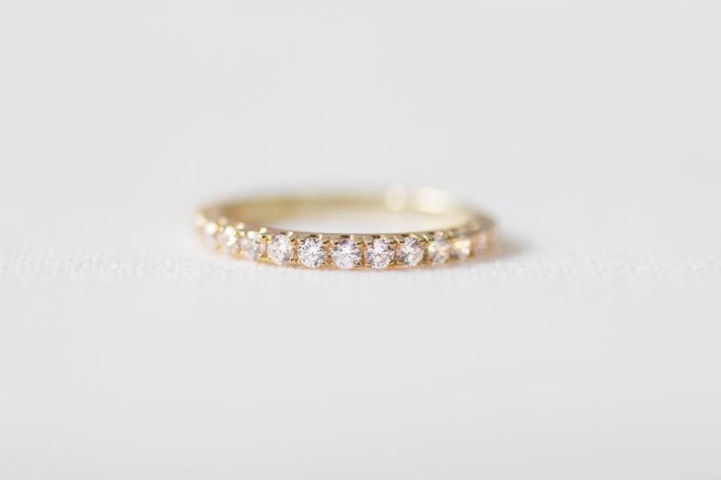 stardust Ii - 14K Gelbgold Halb Eternity Diamant Ring Handgemachter Schmuck von Treenbee