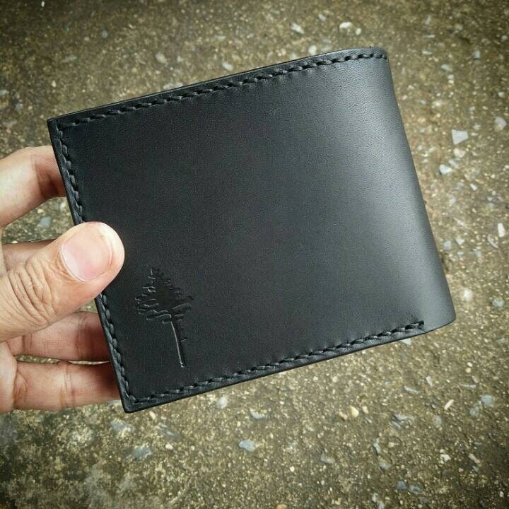 Handgefertigte Brieftasche Aus Schwarzem Leder Personalisiertes Veg-Tan Geschenk von TreeworksLeather