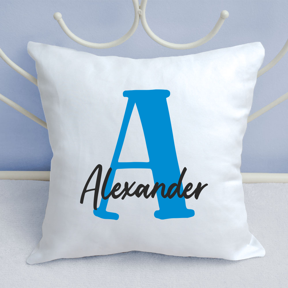 Namenskissen mit Buchstaben personalisiert von Trendgravur