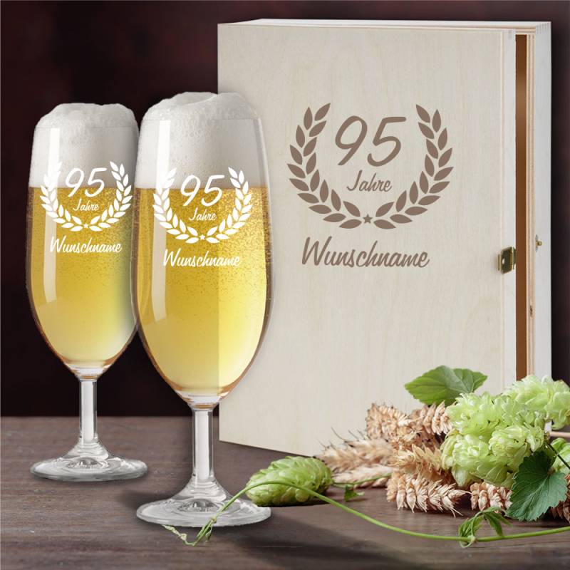 Personalisiertes Bierglas Geschenk-Set mit Holzkiste zum 95.... von Trendgravur