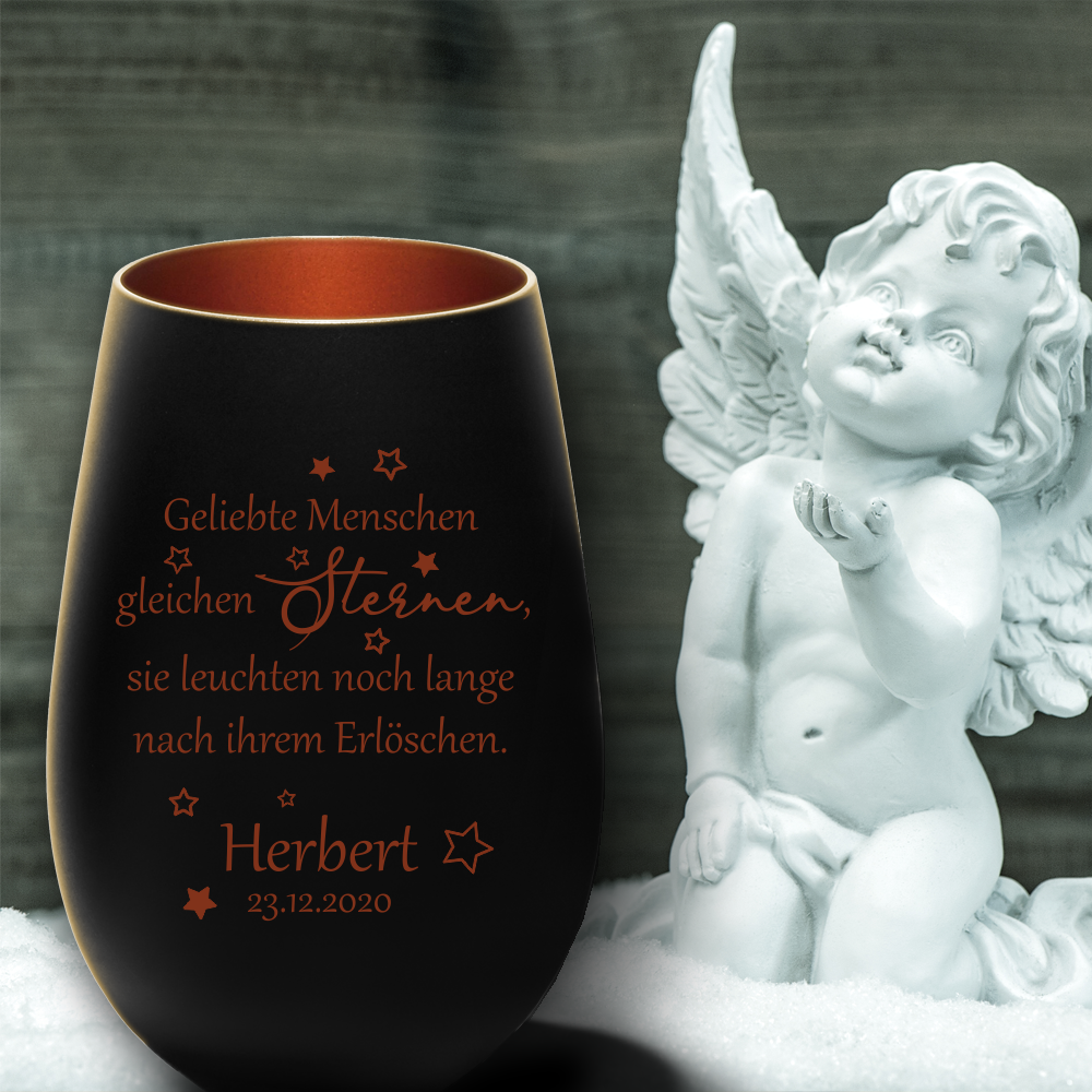 Personalisiertes Windlicht Erinnerungslicht - Geliebte Menschen in... von Trendgravur