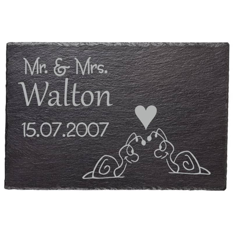 Schiefertafel mit deinen Wunschnamen - in Love von Trendgravur