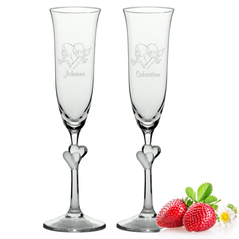 Sektgläser-Set Herzen mit Wunschnamen Motiv Tauben von Trendgravur