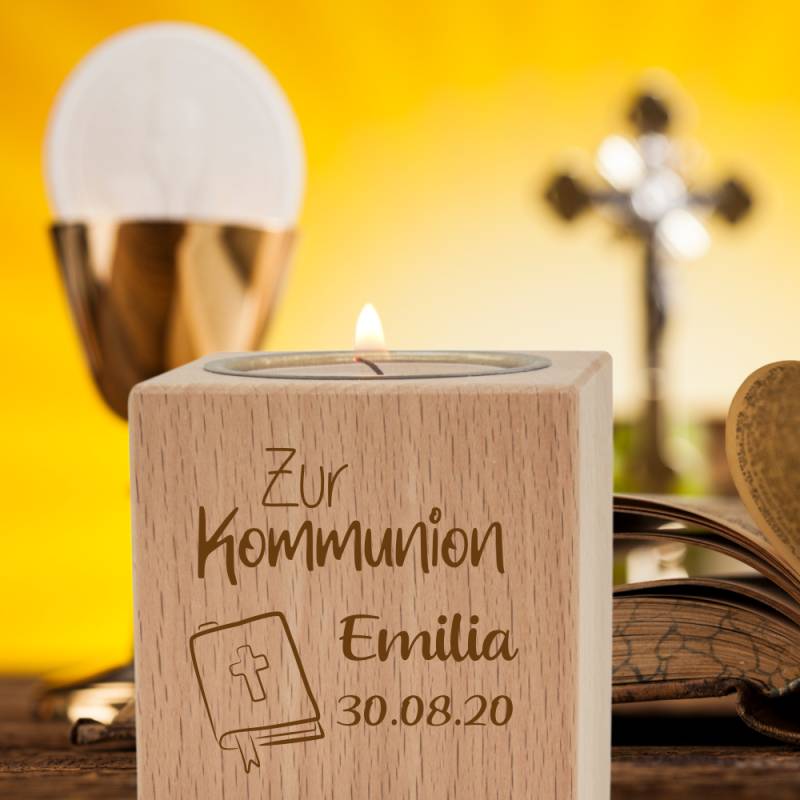 Teelichthalter mit Gravur klein- Kommunion Gesangbuch von Trendgravur