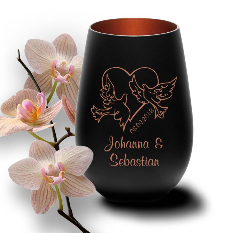 Windlicht mit Gravur Tauben schwarz-bronze zur Hochzeit Windlicht mit Gravur Tauben schwarz-bronze zur Hochzeit von Trendgravur