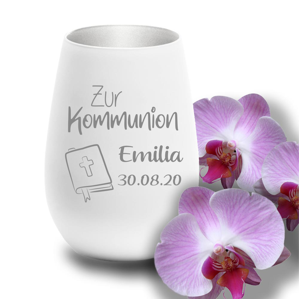Windlicht mit Gravur weiss-silber zur Kommunion Gesangbuch Windlicht mit Gravur weiss-silber zur Kommunion Gesangbuch von Trendgravur