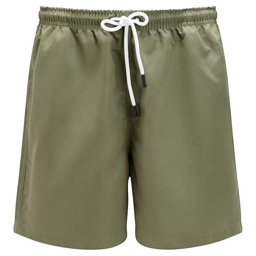 Trendhim Badehose Herren Lang | Unifarbene Badeshorts Herren in Lichen Grün mit Schnelltrocknendem Stoff, Kordelzug & Innenfutter | Dänisches Design für Strand & Pool von Trendhim