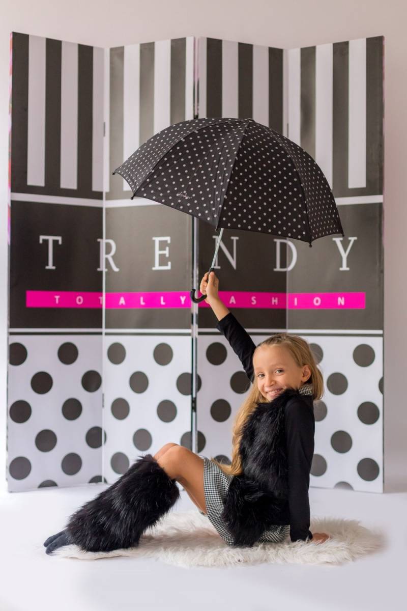 Kinder Weste, Eco Leder Kunstfell Mädchen Schwarze Boho Kinderkleidung, Herbst Geschenk, Süße Gothic Kleidung von TrendyBG
