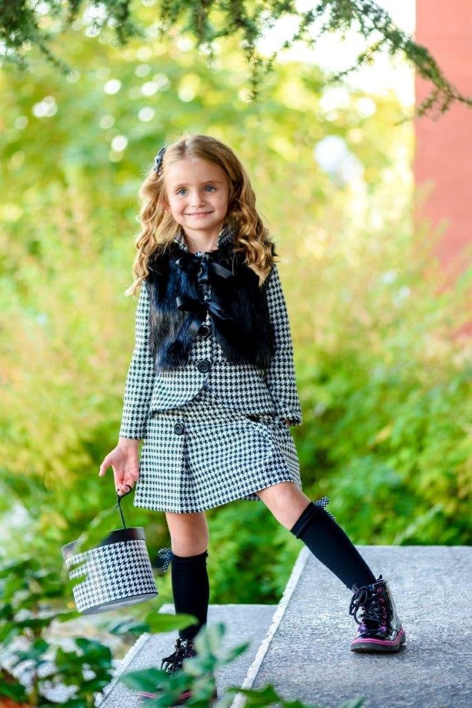 Kleinkind Schwarz Kunstfell Mantel Eco Fell Weste Mädchen Furry Winter Leder von TrendyBG