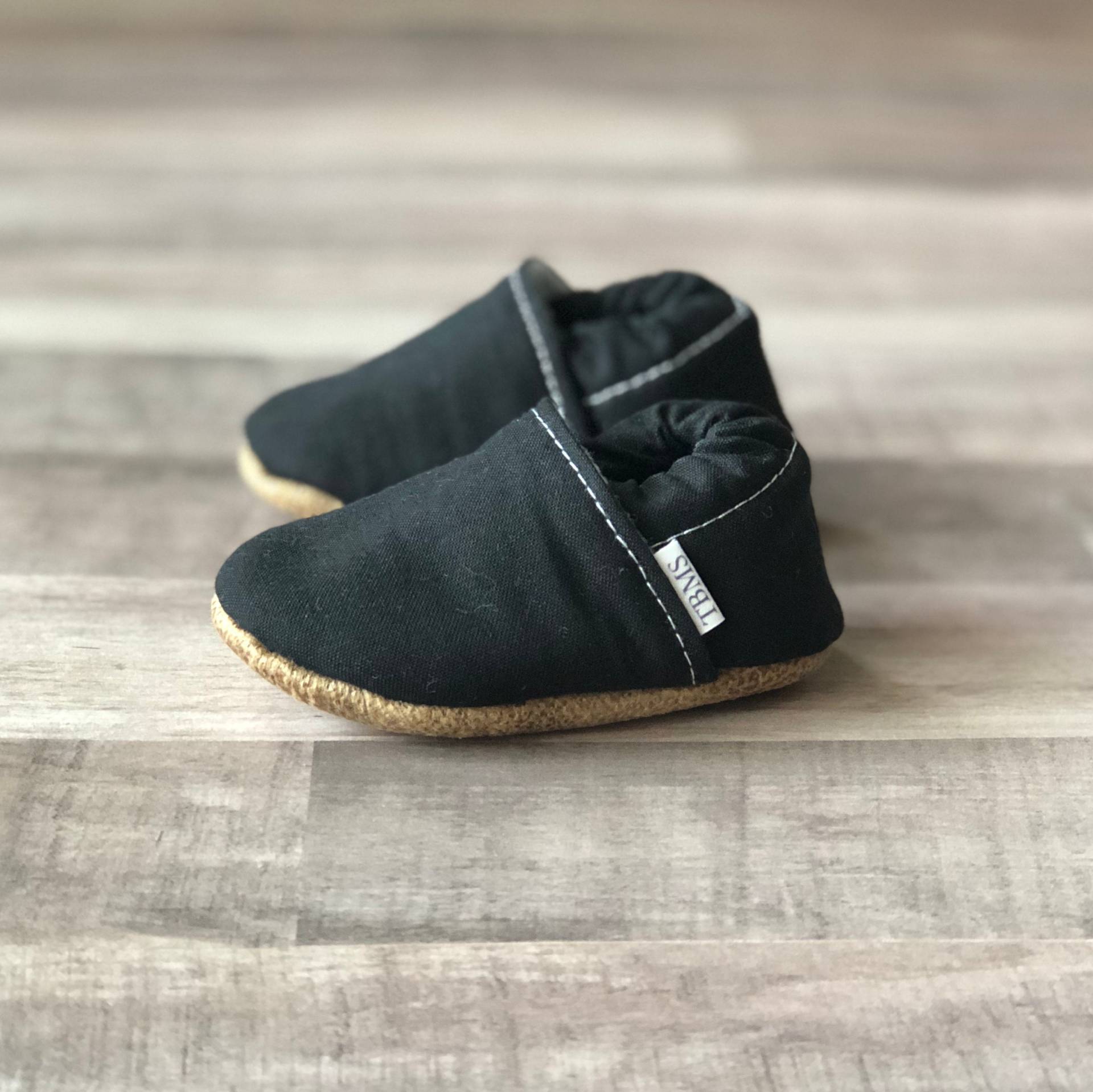 Kaufen Sie 2, Bekommen 1 Gratis Trendy Baby Mokassins - Schwarz von TrendyBabyMoccShop