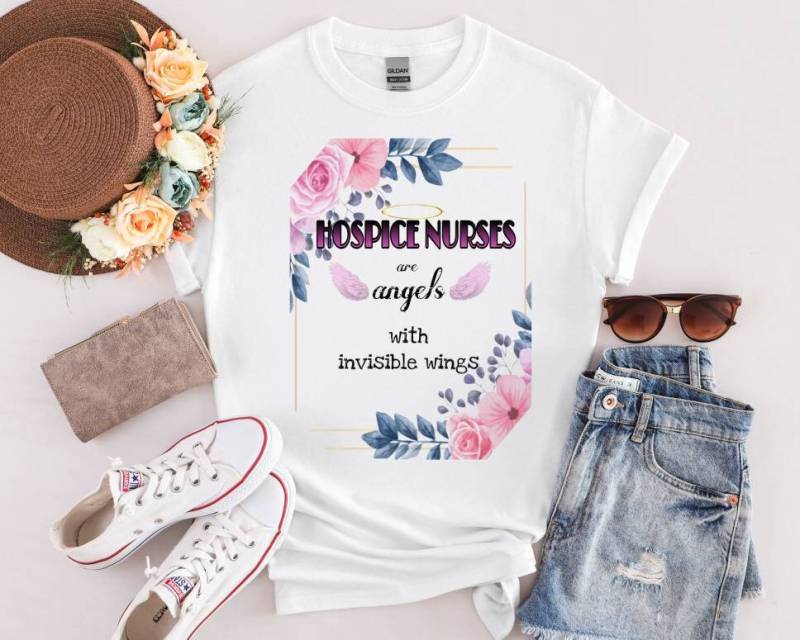 Hospiz Krankenschwester Engel T-Shirt, Shirt, Geschenk, Palliativpflege Pflegekraft Weihnachten Shirt von TrendyBee92