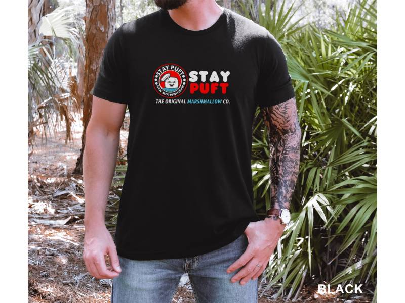 Bleib Puft Marshmallow Mann Vatertag Geschenk Idee Unisex Jersey Kurzarm T-Shirt von TrendyFindsCo