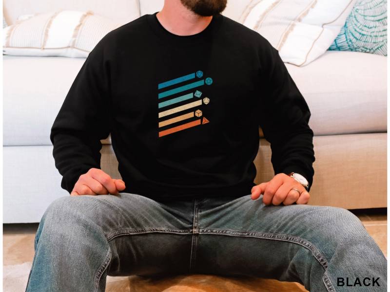 D&d Dungeon Master Dm Gm Rpg Tabletop Spiele Unisex Rundhals-Sweatshirt von TrendyFindsCo