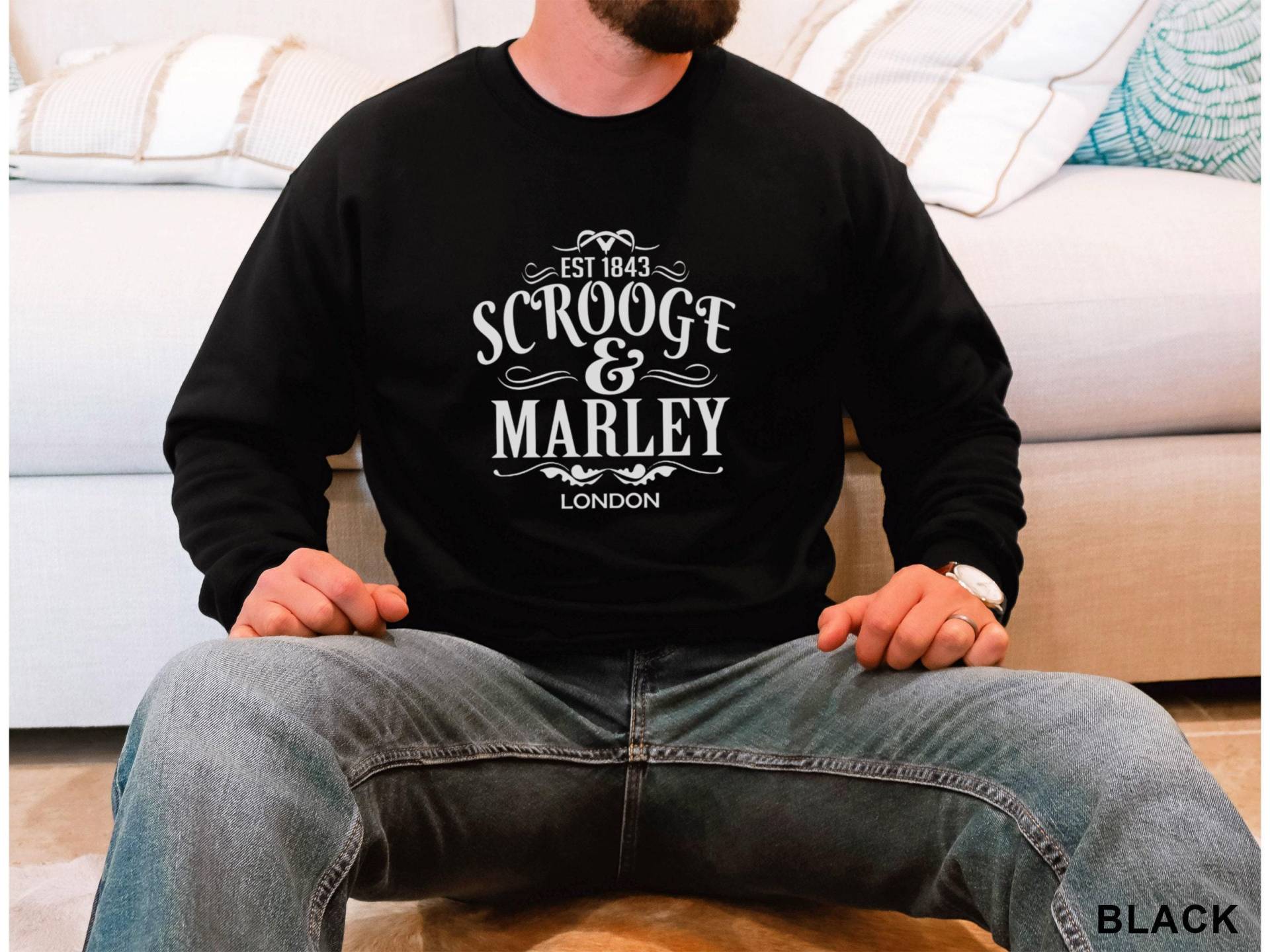 Scrooge Und Marley Lustiges Weihnachten Unisex Rundhals-Sweatshirt von TrendyFindsCo